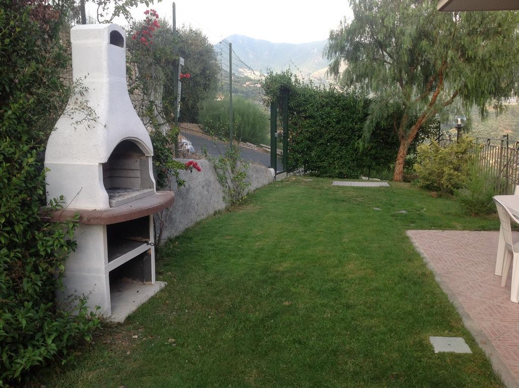 Agriturismo Da Lui Bordighera Δωμάτιο φωτογραφία