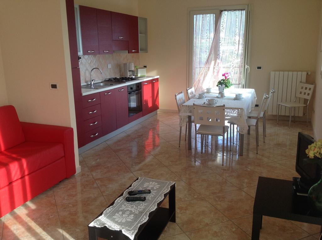 Agriturismo Da Lui Bordighera Δωμάτιο φωτογραφία